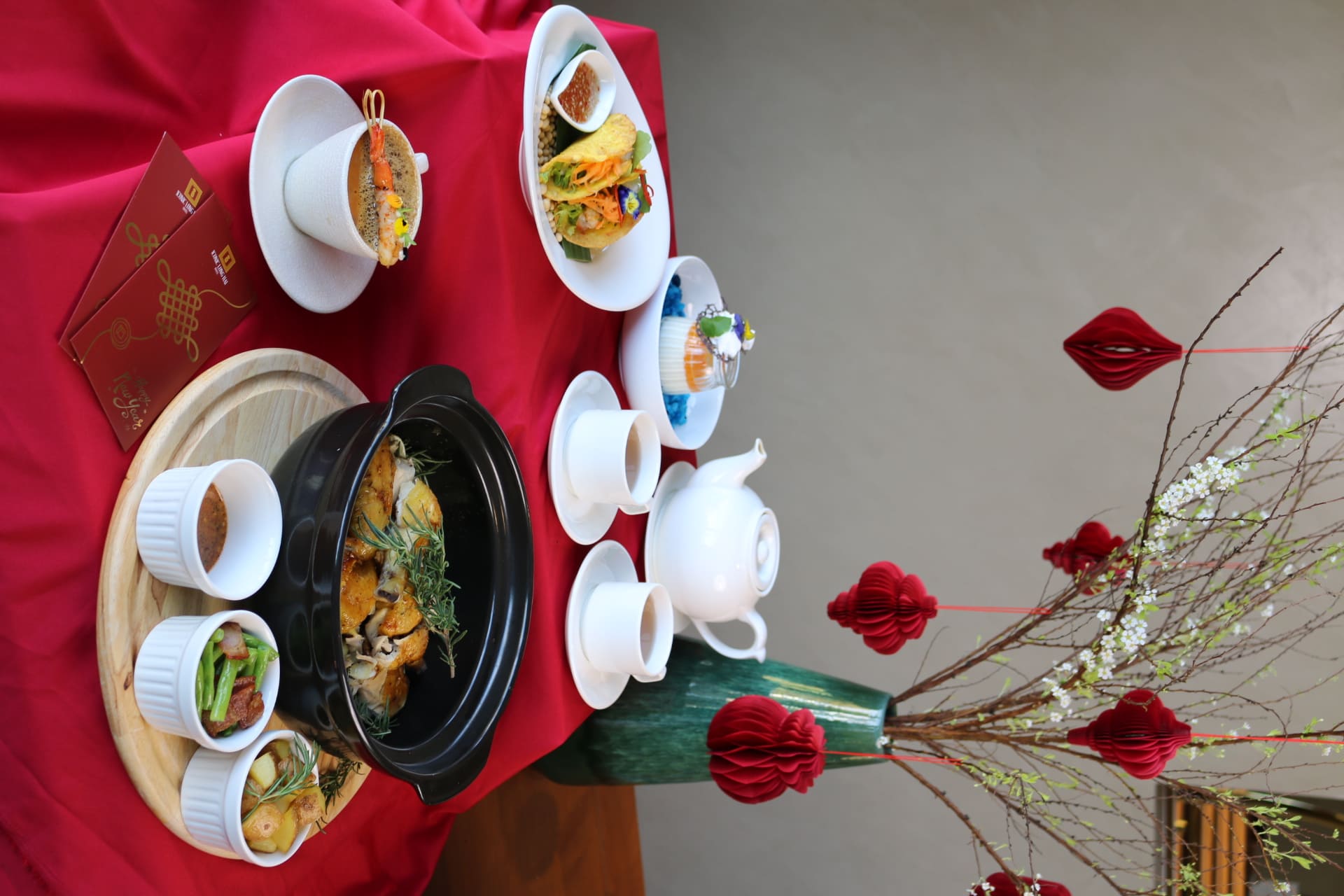 set menu Tet khach san iconic long hai