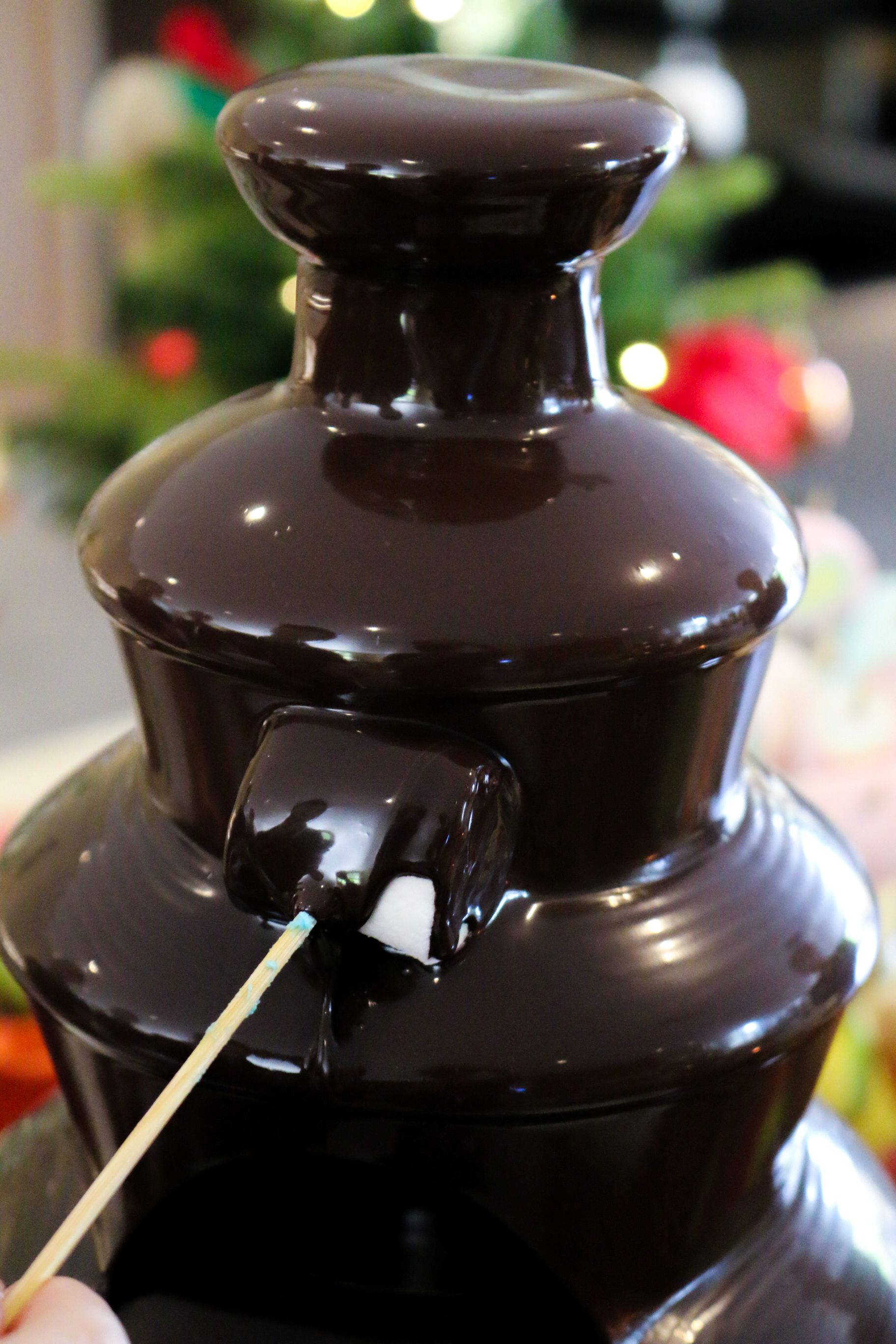 thap chocolate nong chay
