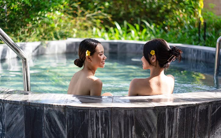 onsen suoi khoang nong binh chau
