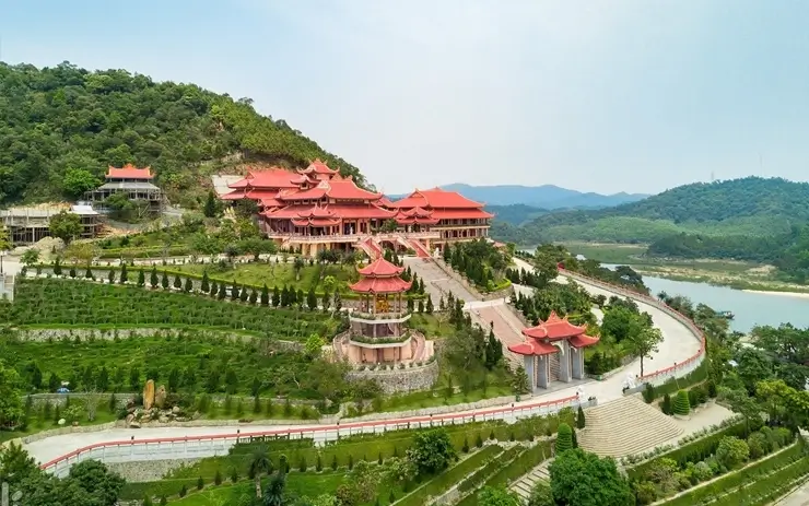 thien-vien-truc-lam-vung-tau_1 (1)
